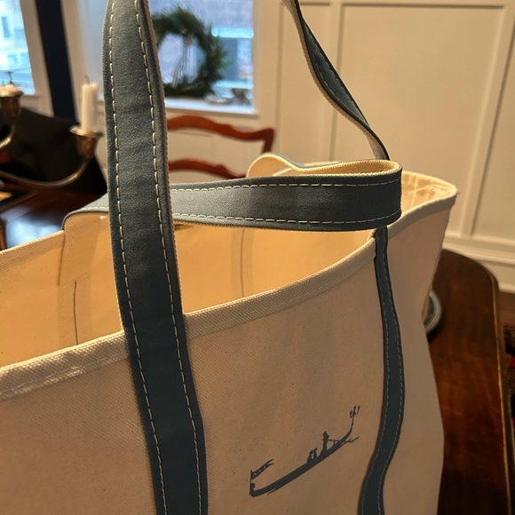 L.L. Bean Cream Tote with Blue Straps - Picture 3 of 4